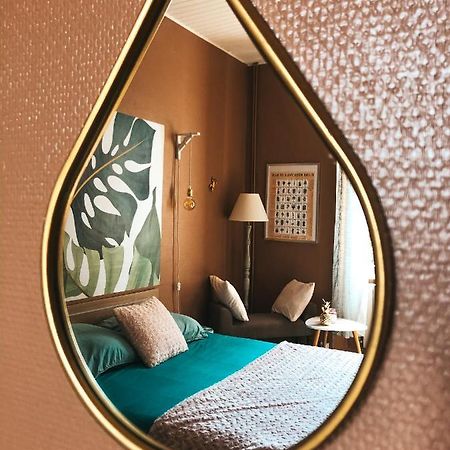 Chambre Salle De Bain Partagee 干邑 外观 照片